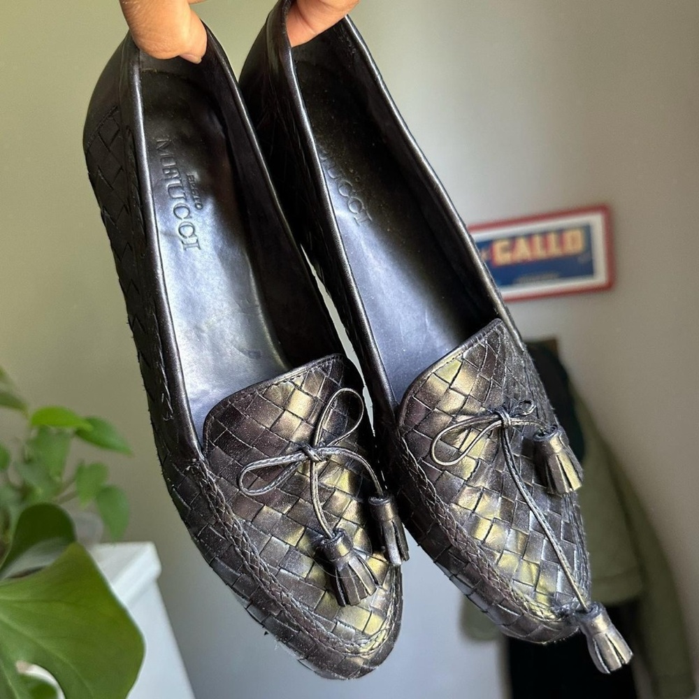 Sesto Meucci Black Leather Flats with Textured Finish